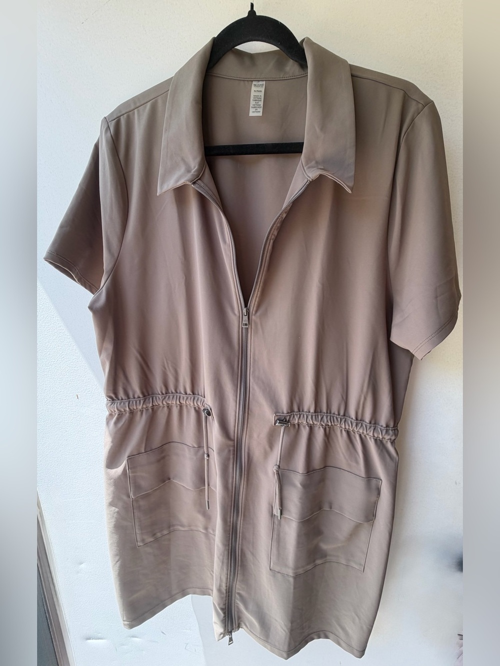 Beyond Yoga Taupe Short-Sleeve Zip Utility Dress